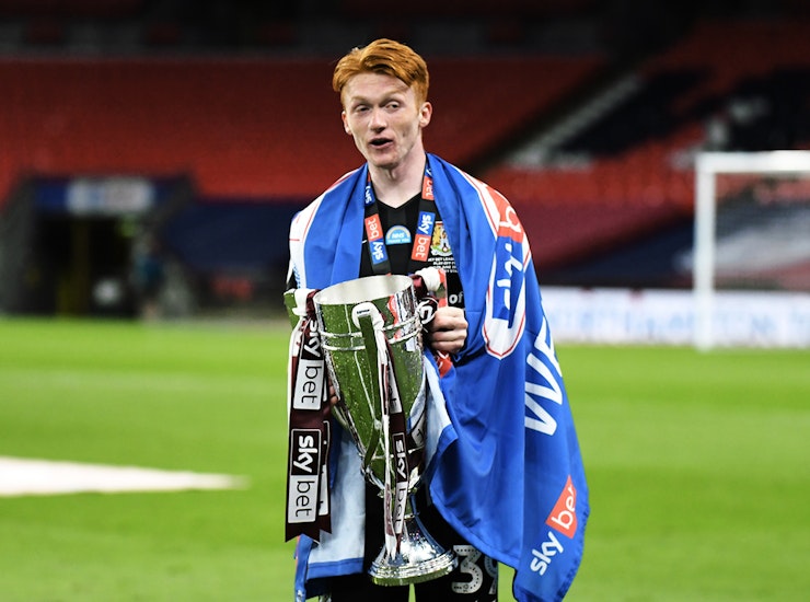 Morton joins Rovers on loan