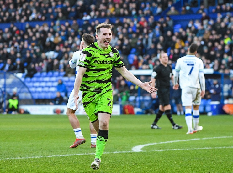 Hendry signs for Tranmere on loan