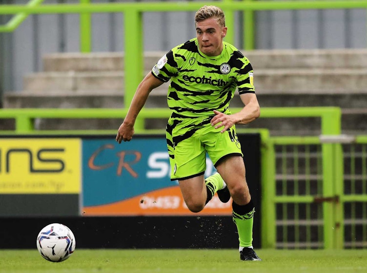 Evans leaves on loan