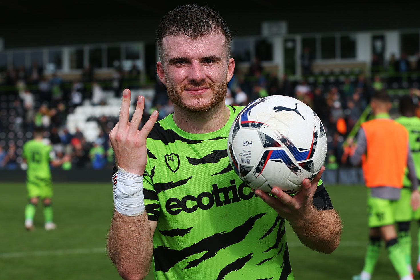 Cadden hat-trick as Rovers beat Crawley