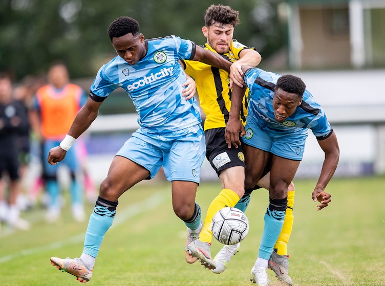 Leamington hold Rovers to goalless draw