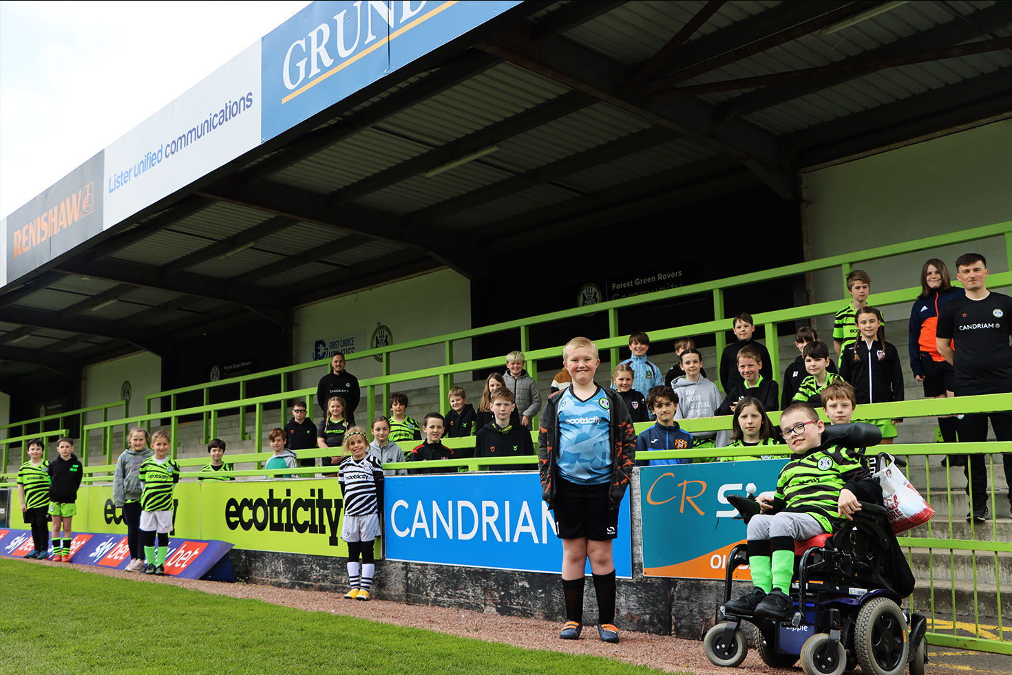 EFL DEMONSTRATES THE IMPORTANCE OF FOOTBALL’S COMMUNITY