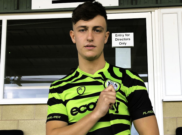 Former Sheffield United striker pens two-year Forest Green deal