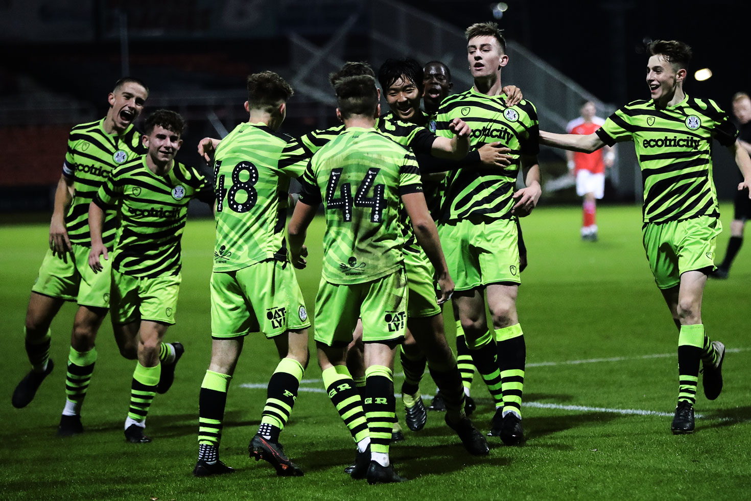 FA Youth Cup: Swindon Town (8) 2-2 (7) Forest Green Rovers