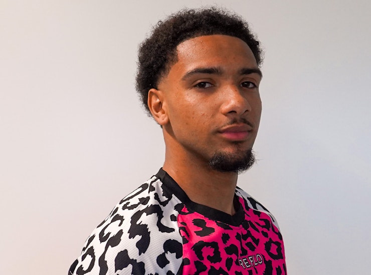 Elijah Morrison Signs for Rovers