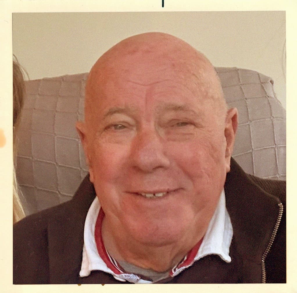 Neil Newport | Minutes Applause 