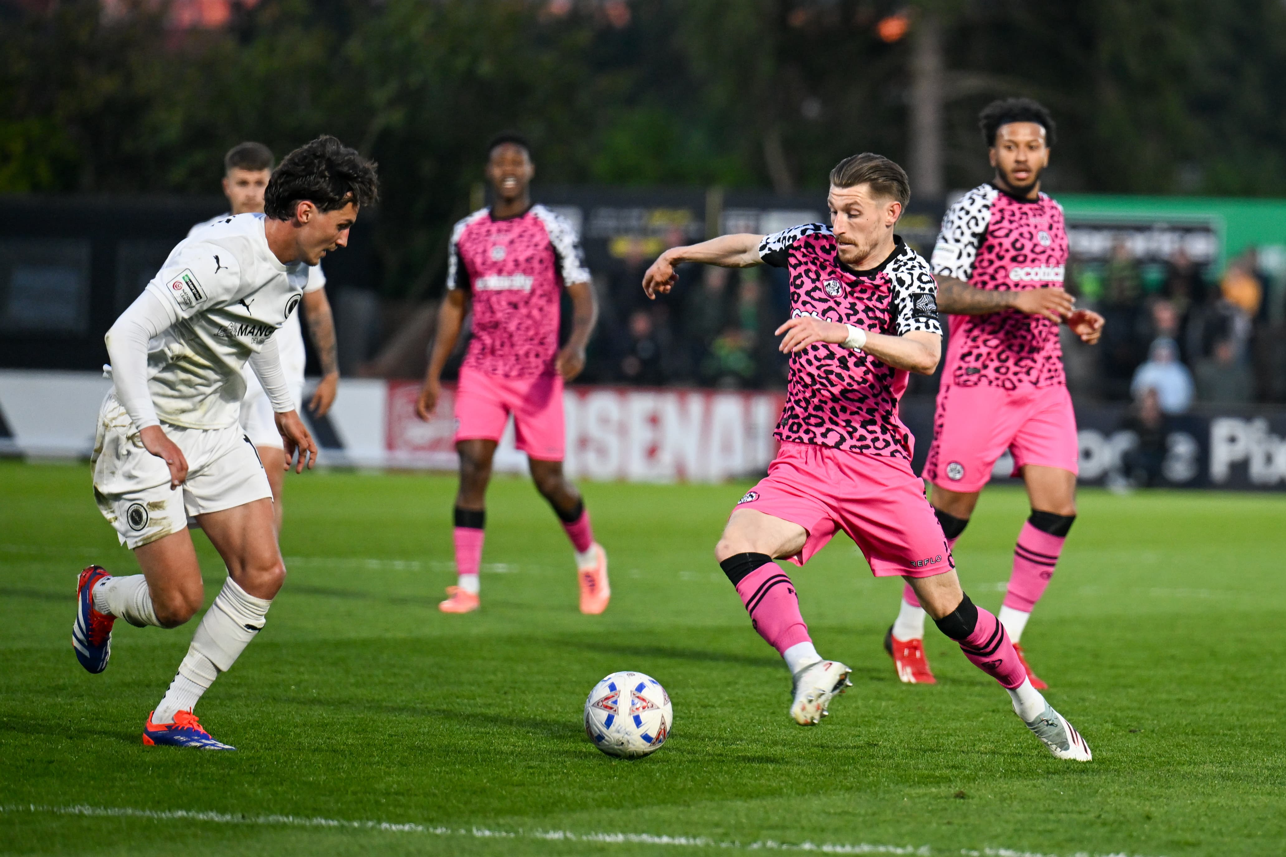 Match Report  Boreham Wood 