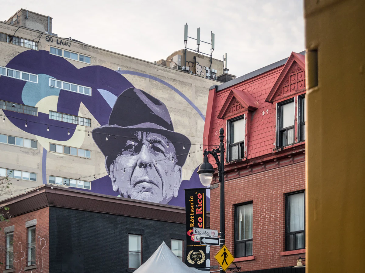 marathon montreal boulevard saint laurent mural