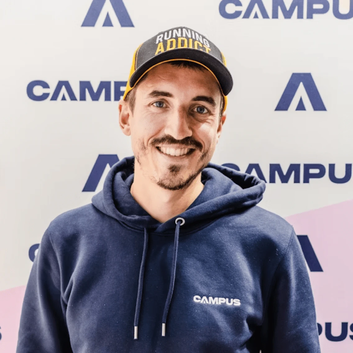 Coach Niko Running Addict Campus Coach