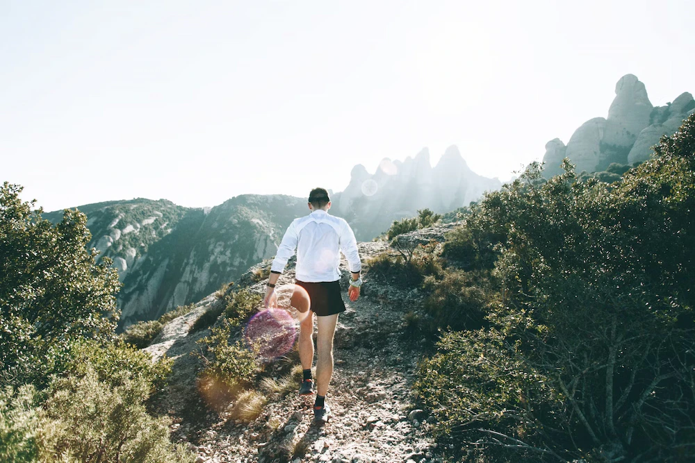 Au-delà de 100 km, on parle d'ultra-trail.