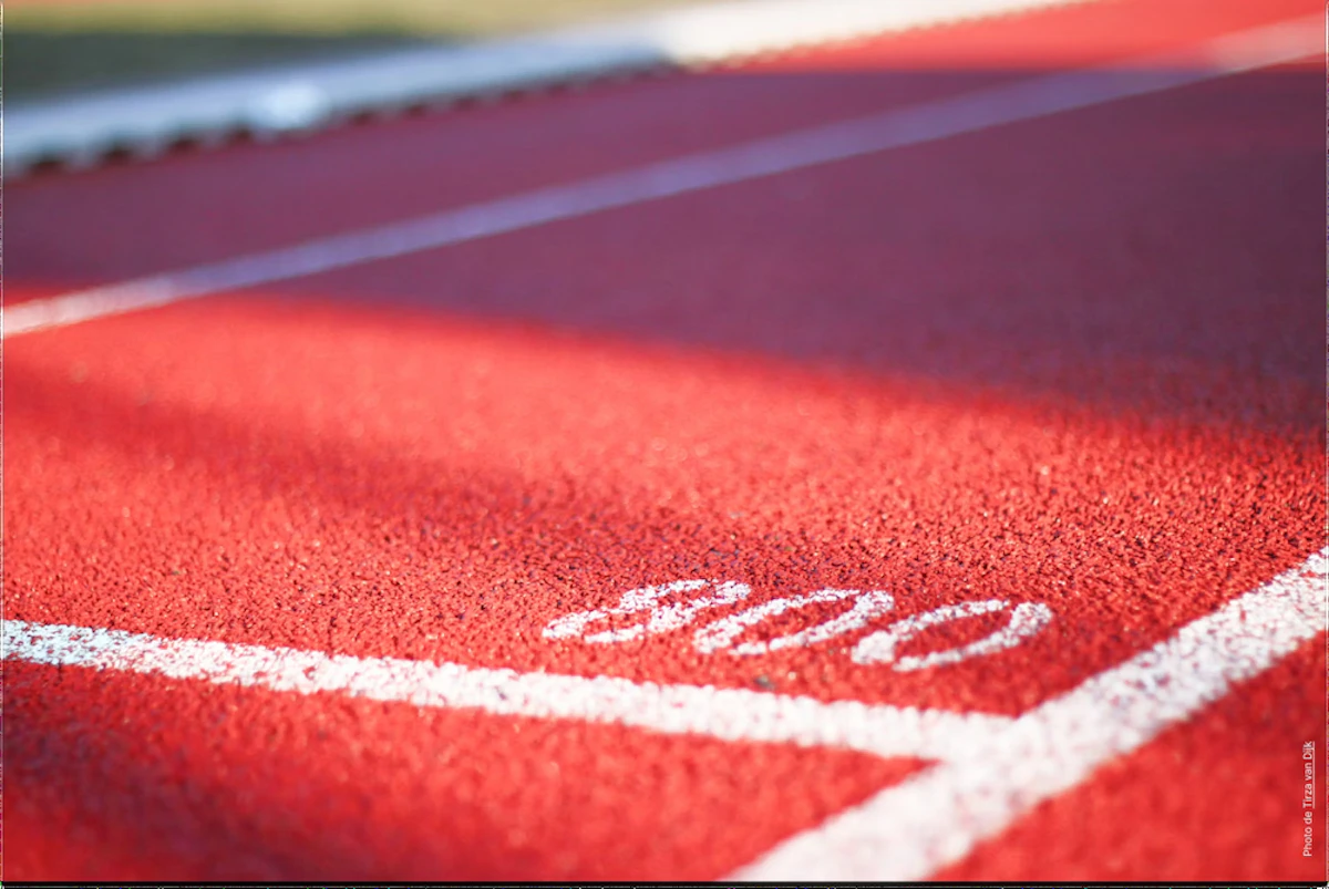 champion 800 metres