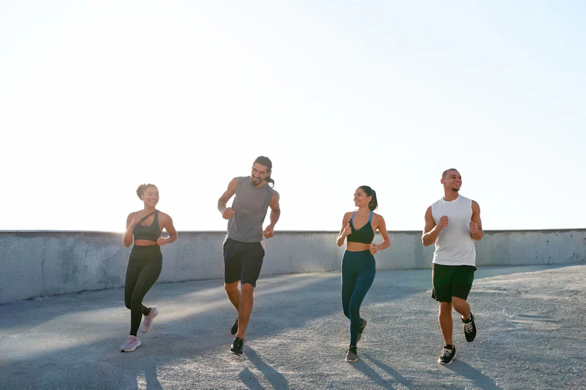 Dans ton calendrier marathon, tu peux inclure des courses secondaires.