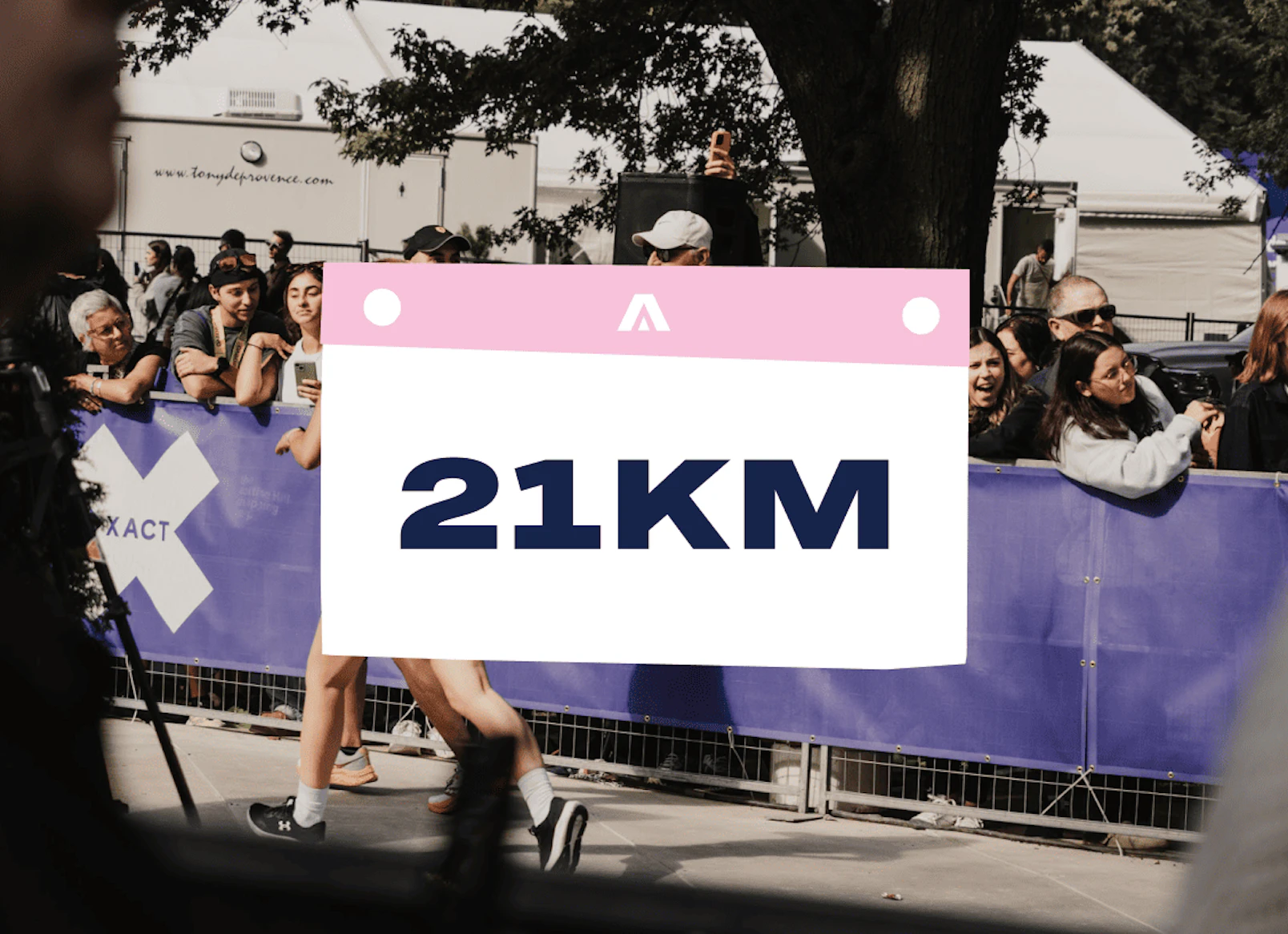 Dossard avec la mention 21 km (semi-marathon)