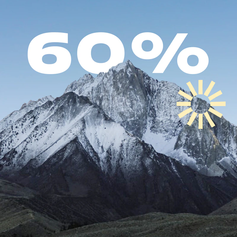 Sommet de montagne enneigée