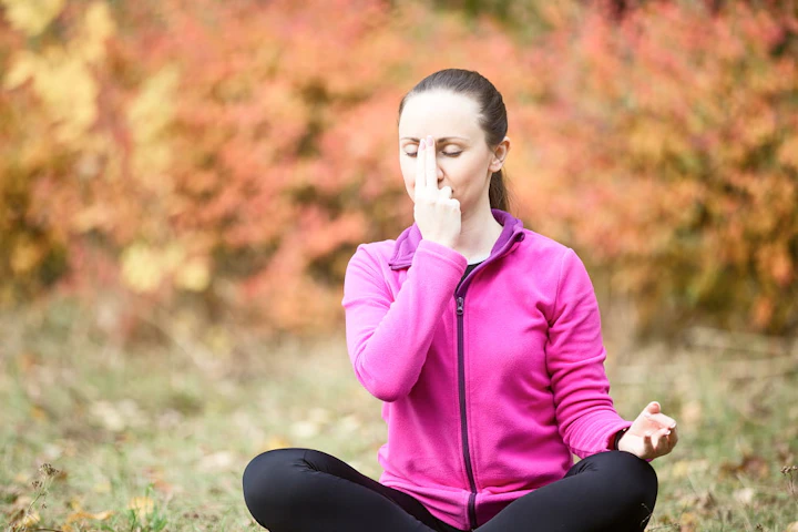 yoga outdoors alternate nostril breathing 1