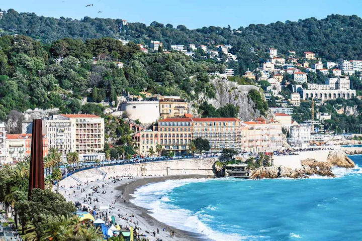 nice view with blue sea sunny weather city tourists people 1