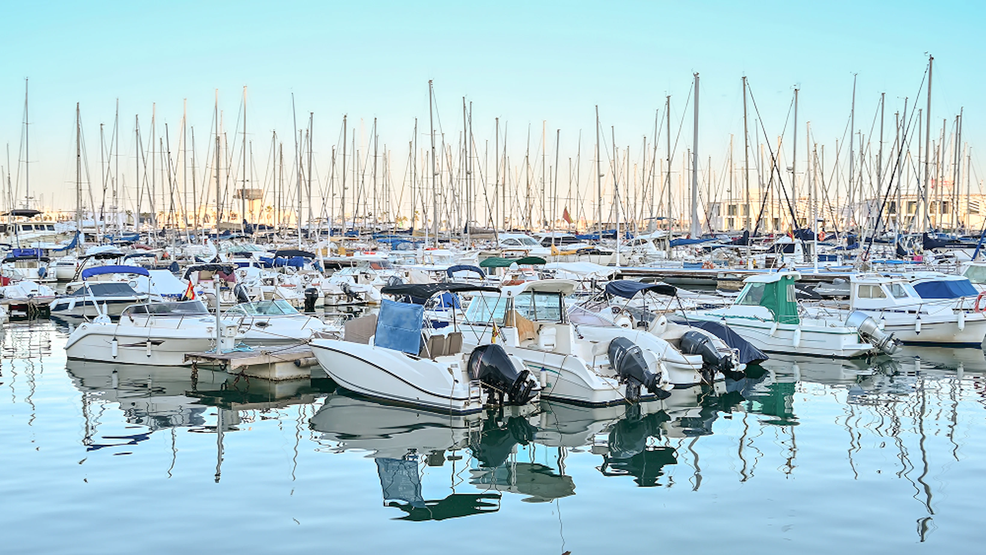bateaux dans un port