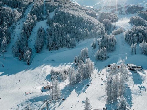 Les Orres ski resort in the Hautes-Alpes Les Orres ski resort in the Hautes-Alpes