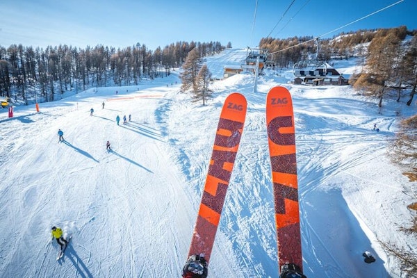 Pra Loup – Espace Lumière ski resort – ski slopes and ski lifts