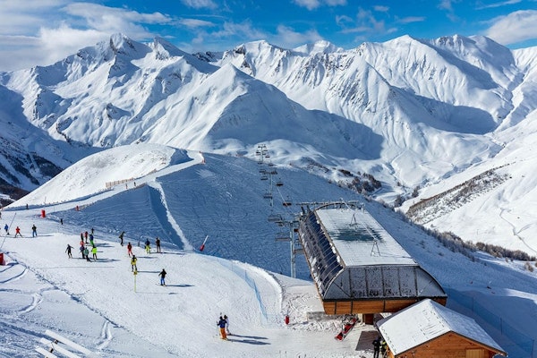 Val d’Allos – Espace Lumière ski resort – ski slopes and ski lifts