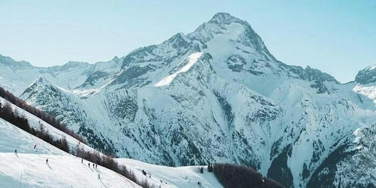 Domaine skiable Les 2 Alpes Isere Domaine skiable des 2 Alpes en Isere — station avec glacier et reduction Passe Montagne
