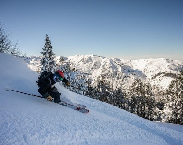 Ax 3 Domaines ski lifts Ski lifts and slopes at Ax 3 Domaines in Ariege — Passe Montagne discount