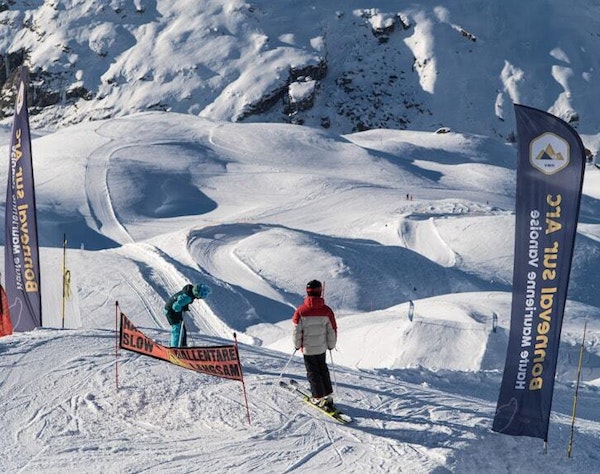 Bonneval-sur-Arc in winter Bonneval-sur-Arc ski resort in winter, Savoie — village and slopes facing glaciers