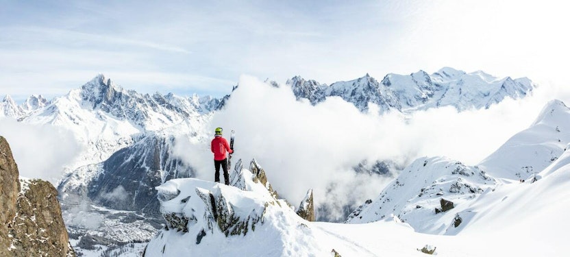 Chamonix Mont-Blanc, village et station Village et station de ski de Chamonix Mont-Blanc — capitale mondiale de l alpinisme