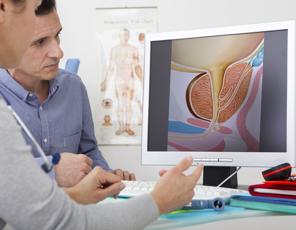Vorsorge Mann bei der Vorsorgeuntersuchung zur Prostata