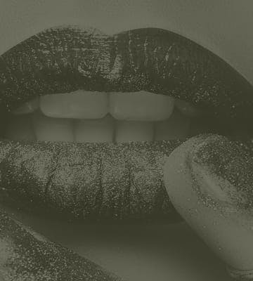 close up image of a mouth