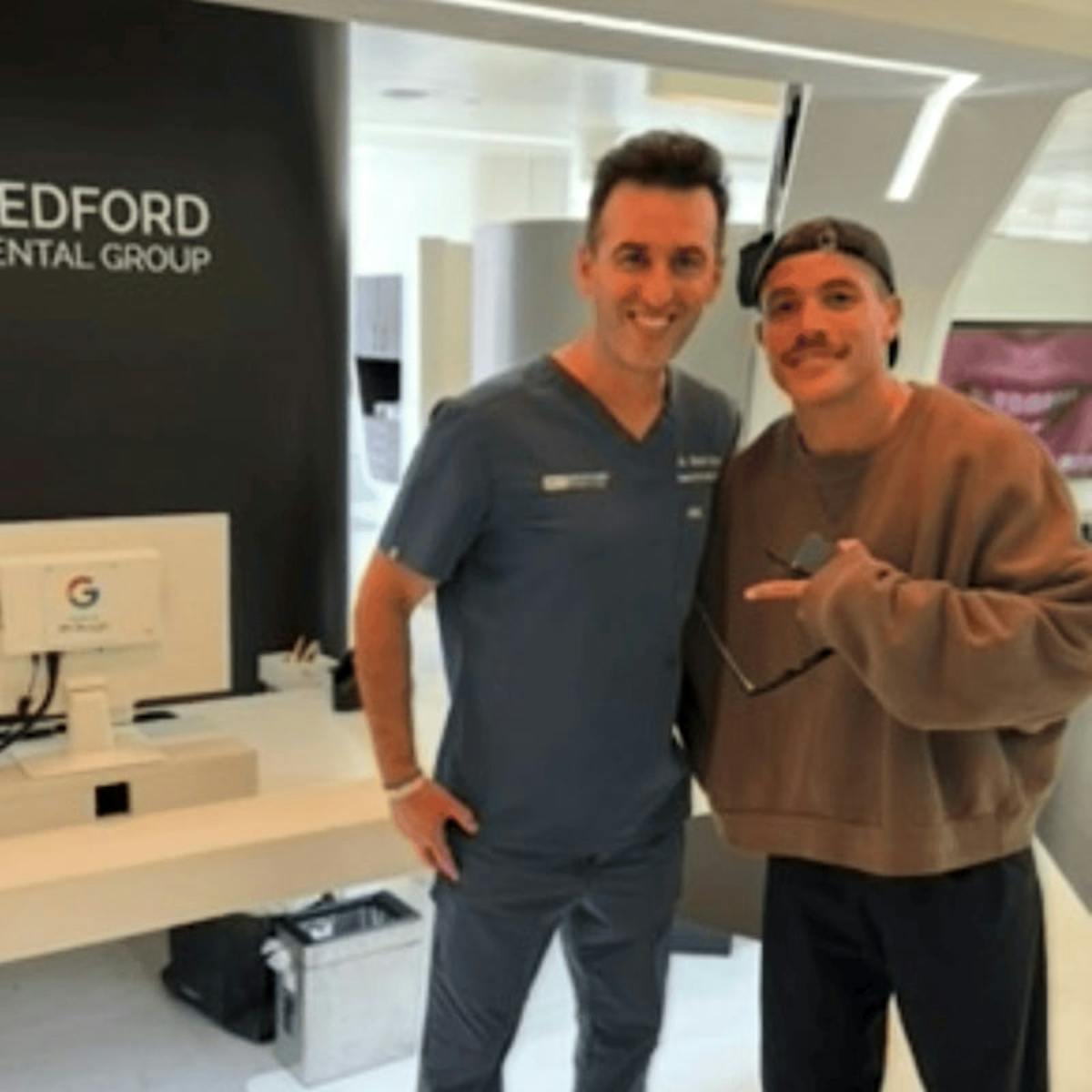 Celebrity Smile Before & After Gallery - Patient 262851 - Image 1