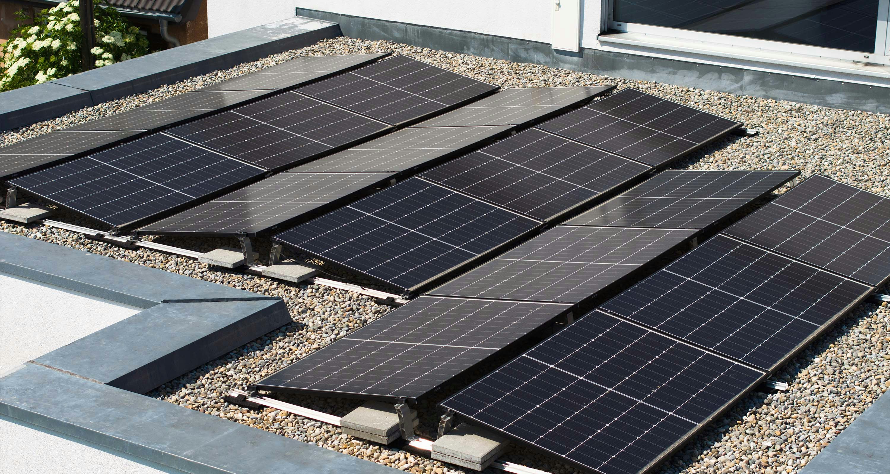 panneau solaire toit plat