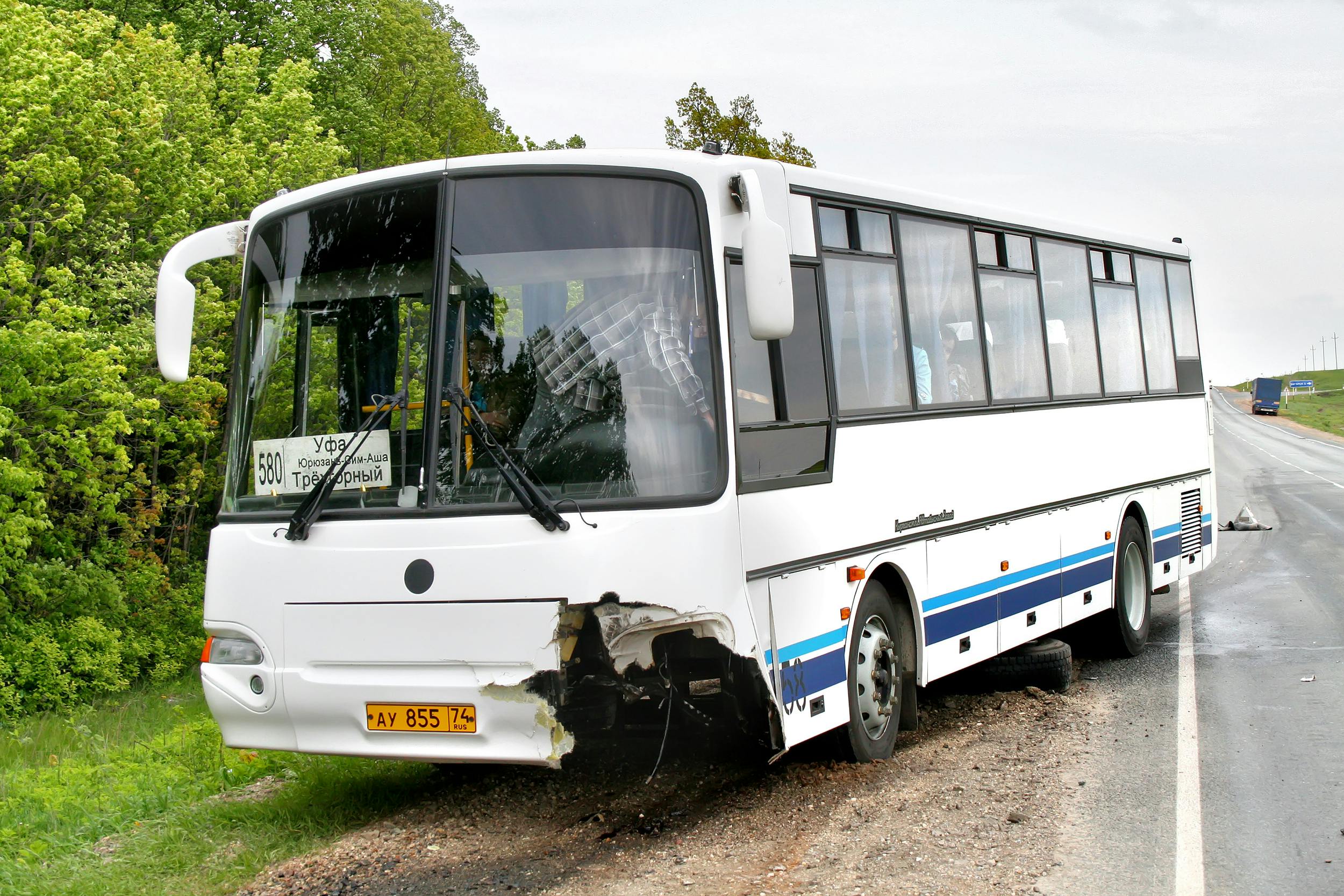 bus pulled over after accident