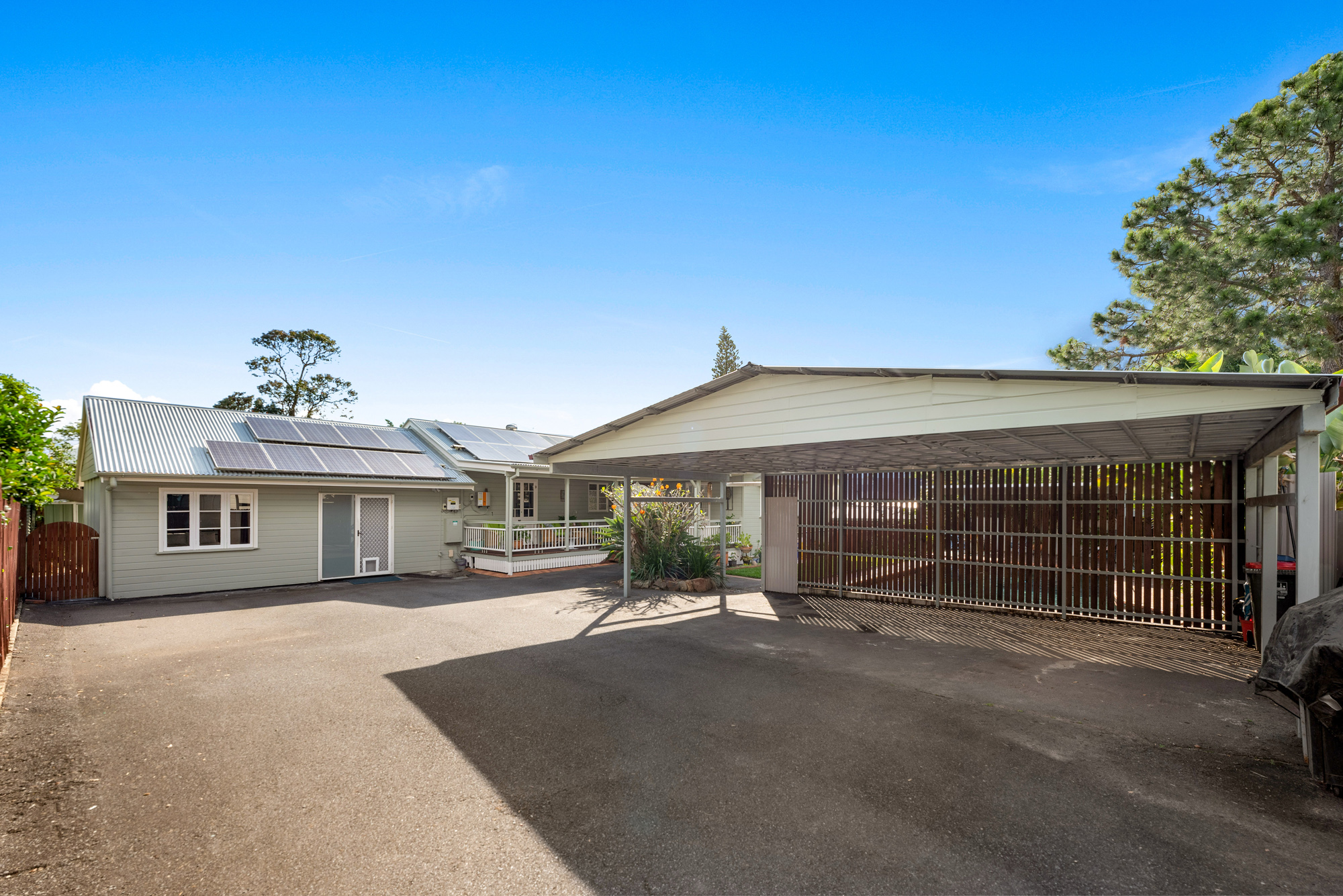 16A Nettleton Crescent