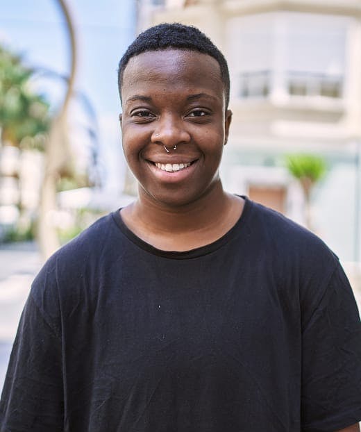 person wearing a black shirt