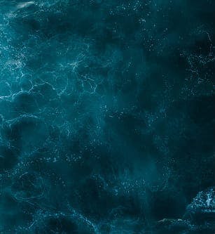 dark blue water background