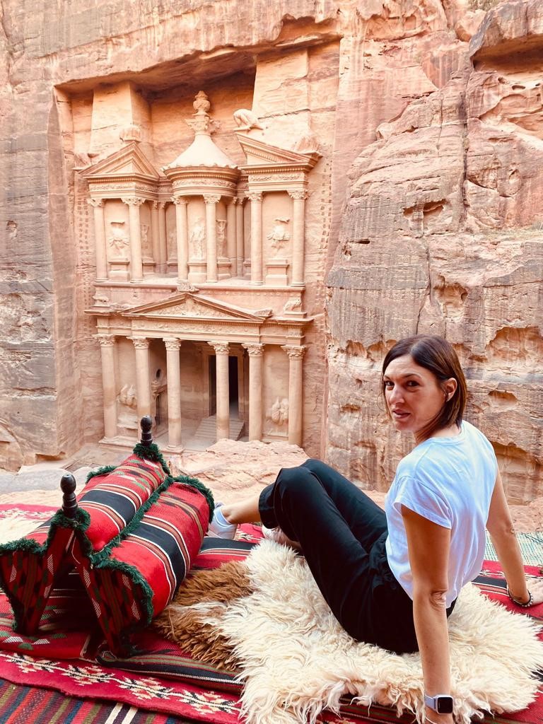 Marica Albani, Consulente viaggi