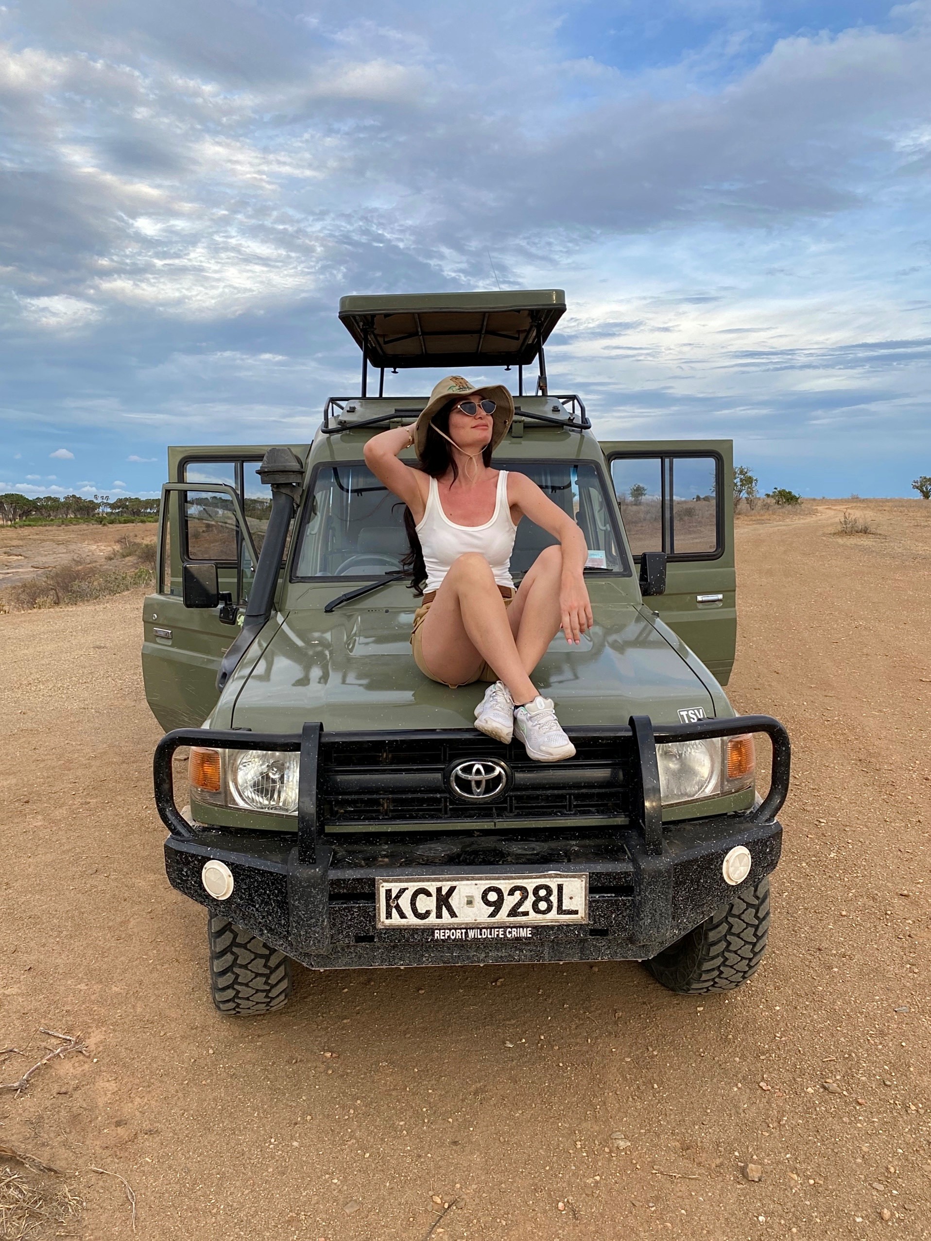 Ilenia Carminati, Consulente viaggi