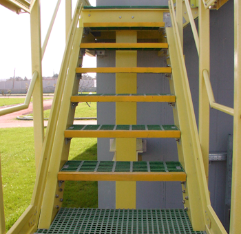 GRP plastdurk i trappa GRP plastdurk i trappa