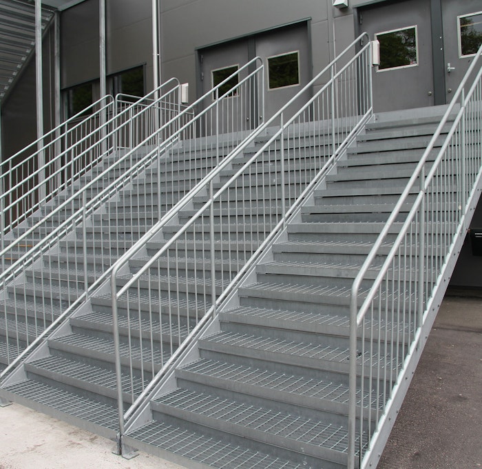 Childsafe straight staircase with steps of grating