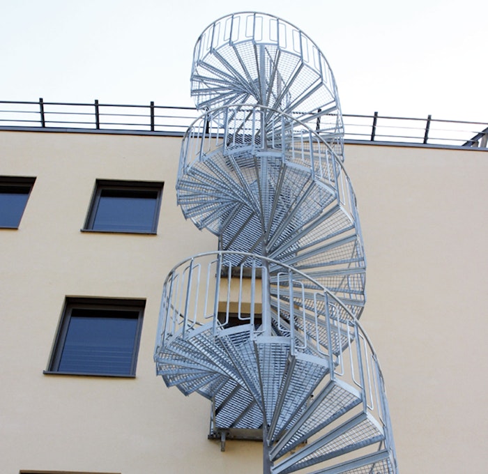 Spiral staircase with childsafe railing