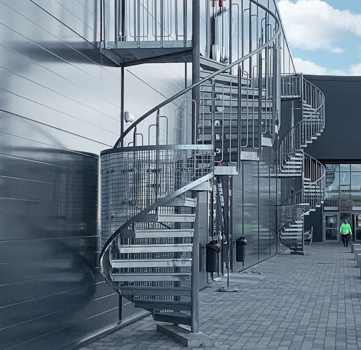 Spindeltreppen mit viertel Schutzkäfig