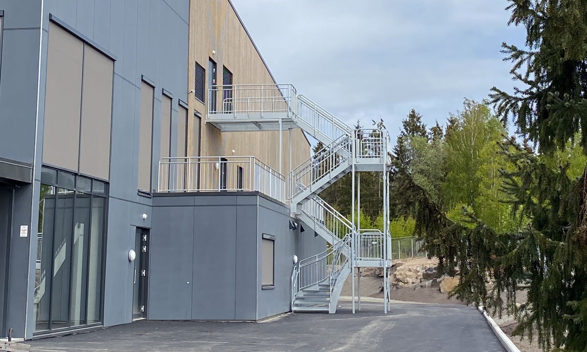 Straight staircases outdoors Straight staircases outdoors