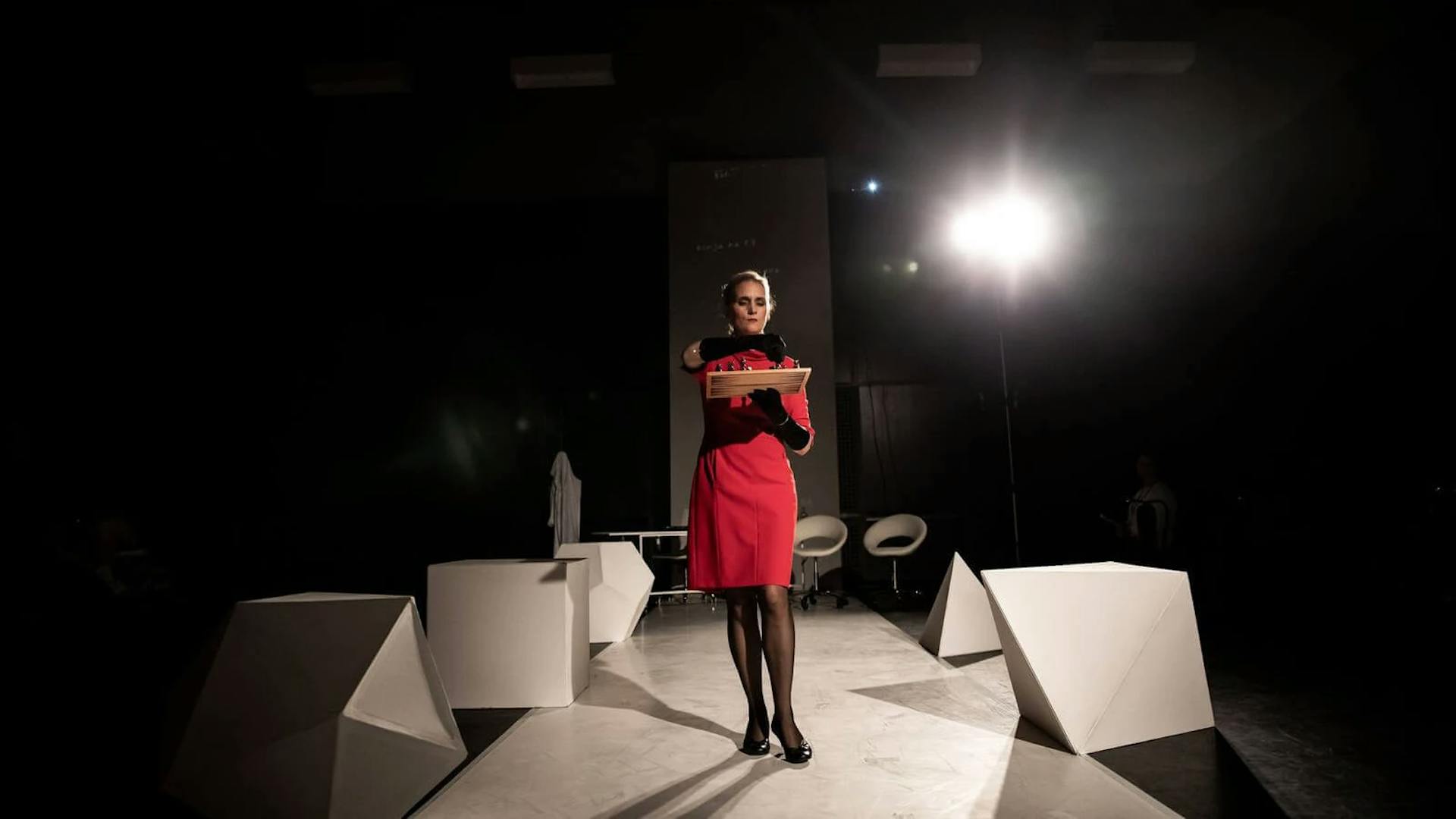 The man who mistook his wife for a hat