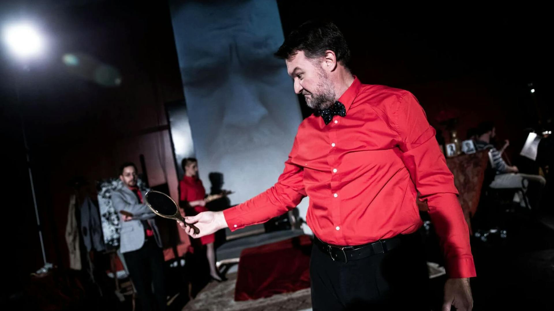 The man who mistook his wife for a hat