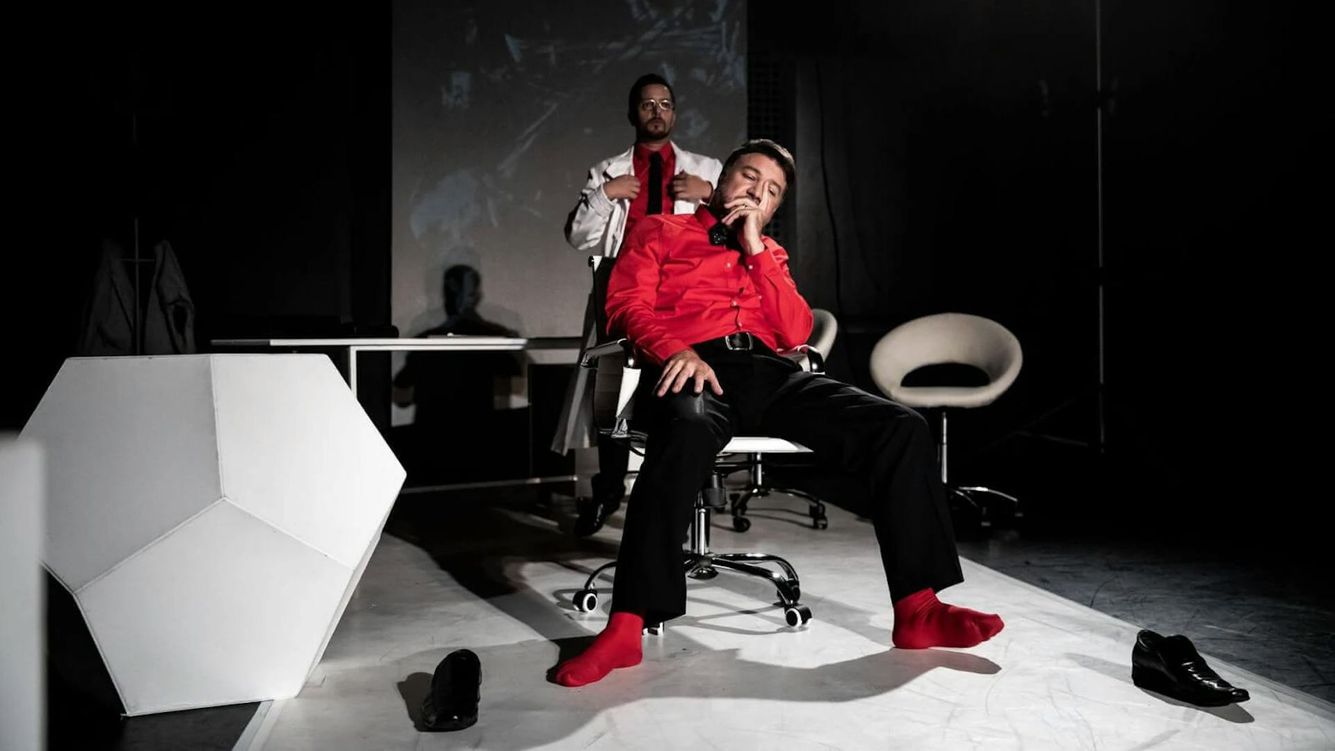 The man who mistook his wife for a hat