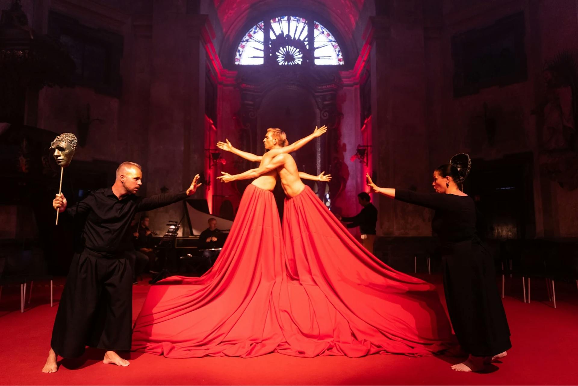 Aurora and the cricket