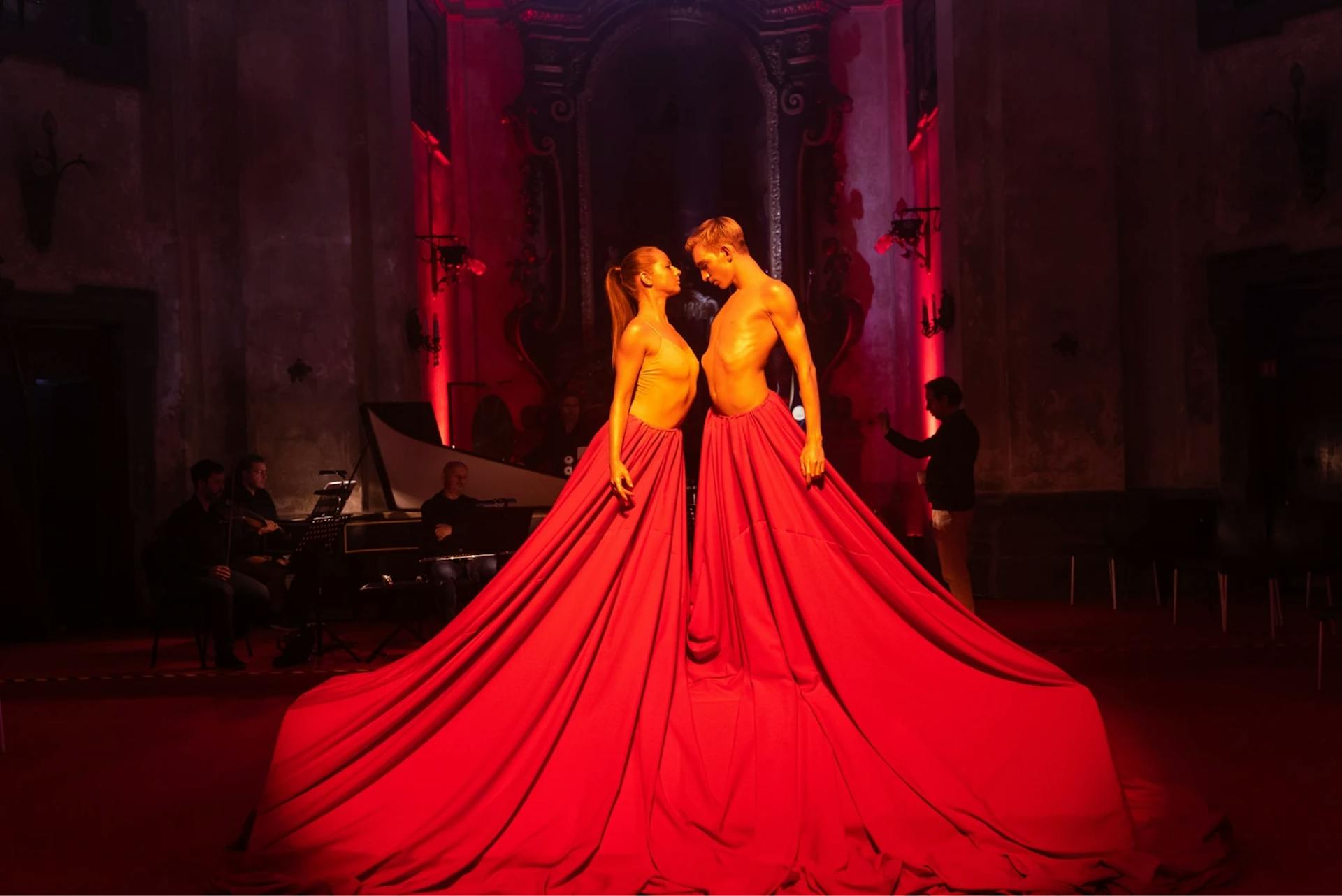 Aurora and the cricket