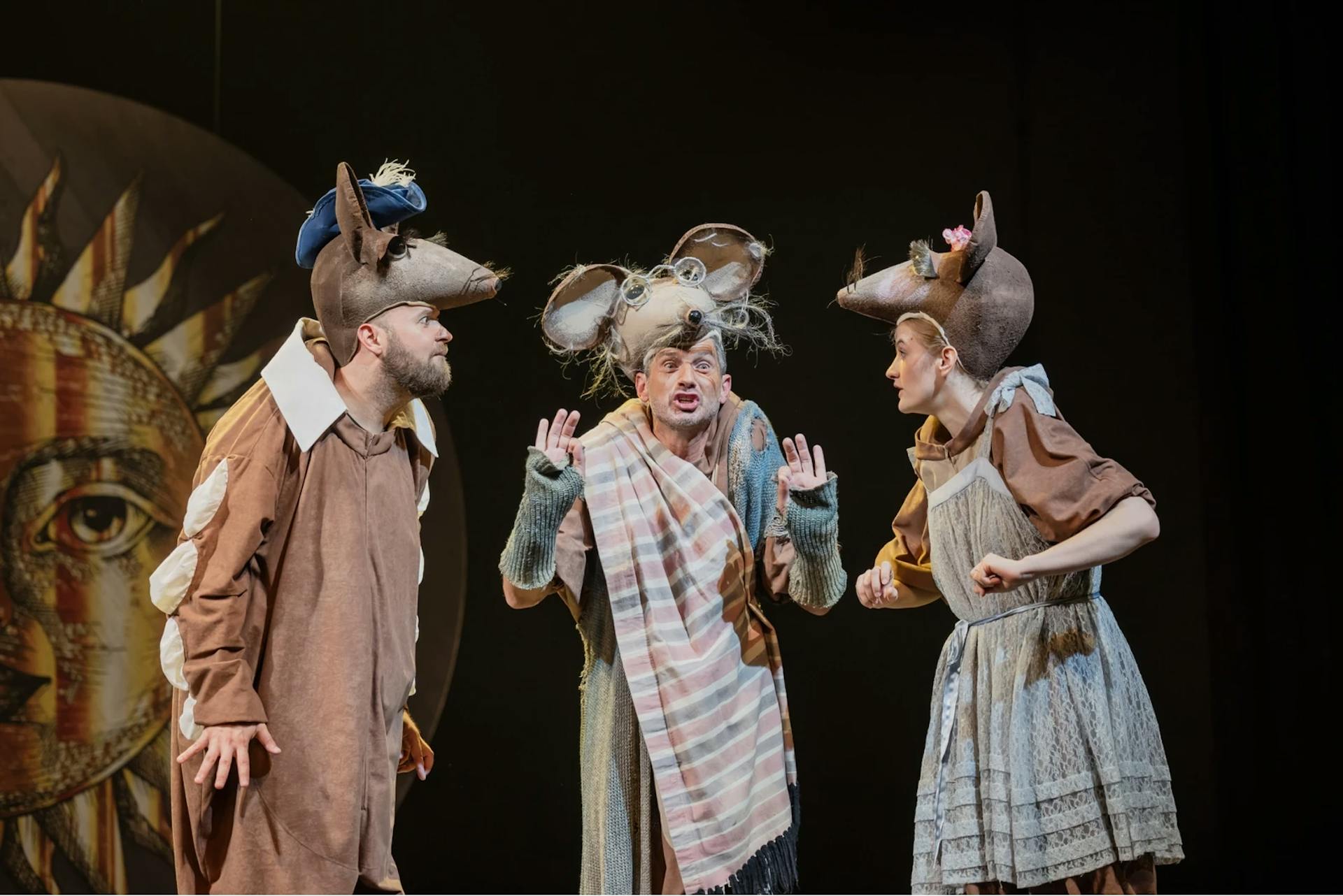 Mice in the opera house