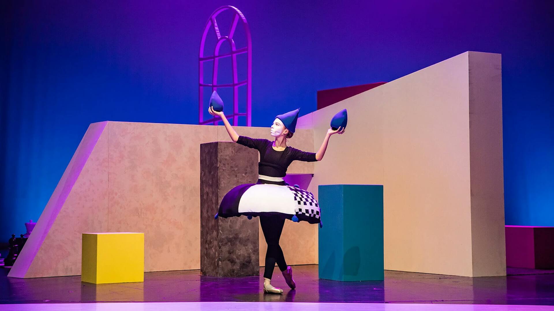 The gentleman and the pears